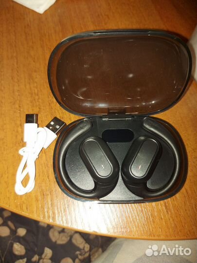 Беспроводные наушники спортивные