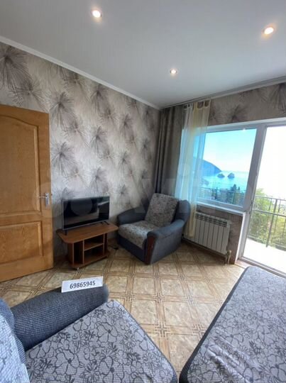 Дом 100 м² на участке 3 сот.