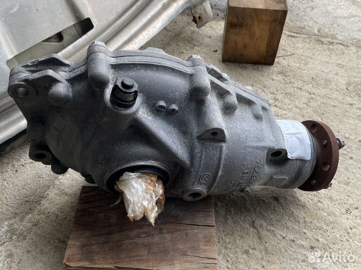 Передний редуктор BMW F01 F10 F12