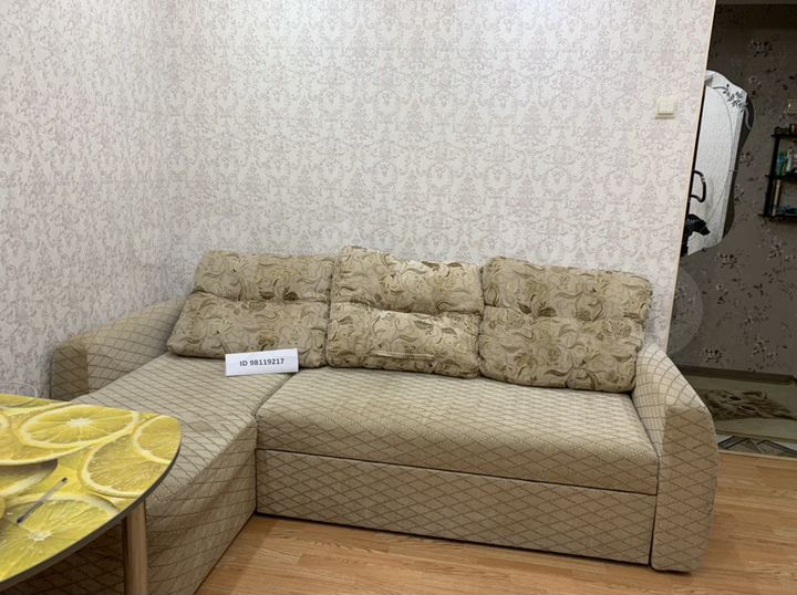 2-к. квартира, 53 м², 1/2 эт.