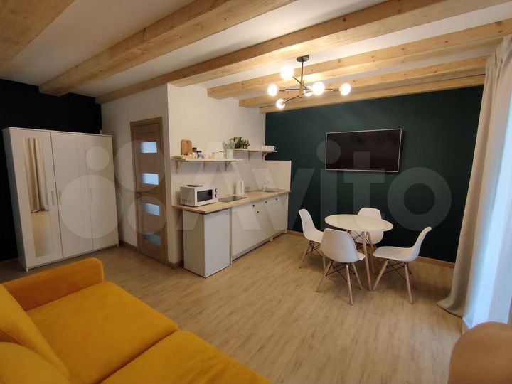 2-к. квартира, 40 м², 2/2 эт.