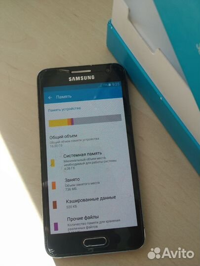 Телефон Samsung galaxy a3 2017