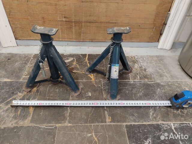 Стойка, подставка для ремонта автомобилей