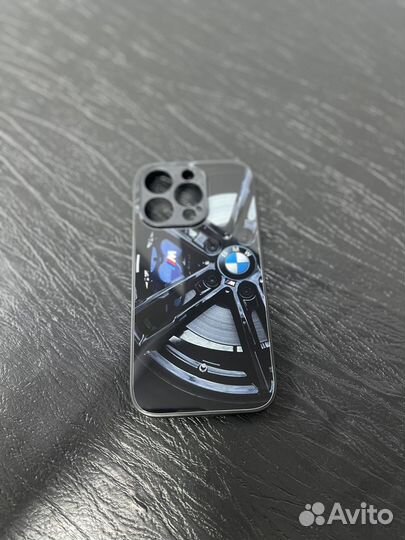Чехол на iPhone 13