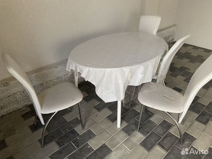 Столы и стулья бу