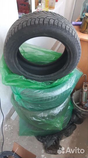 Nokian Tyres Hakkapeliitta 5 215/55 R17 98T