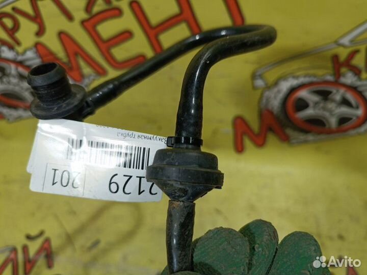 Вакуумная трубка Opel Astra H GTC 1.6 2008