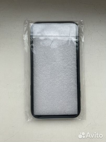 Чехол на iPhone 11