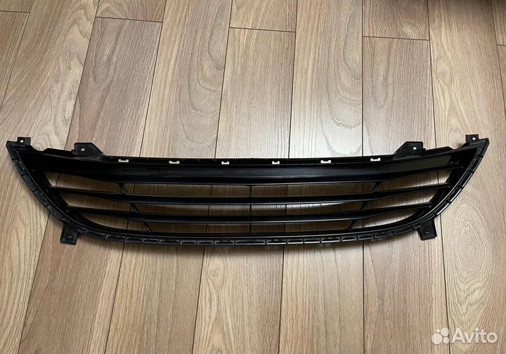 Решетка бампера центральная i40 2011-2015