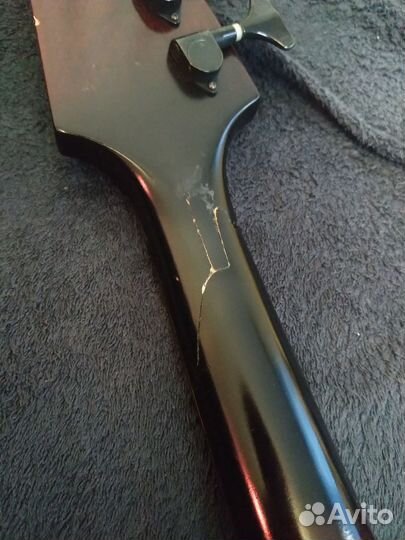 Бас гитара thunderbird