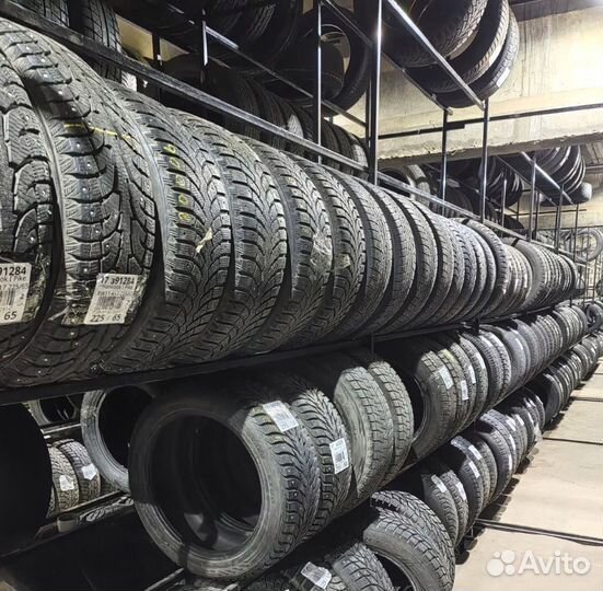 Bridgestone Blizzak LM-001 225/55 R17 97M