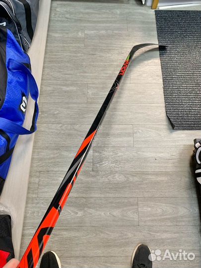 Клюшка хоккейная Bauer Vapor League S19 SR L