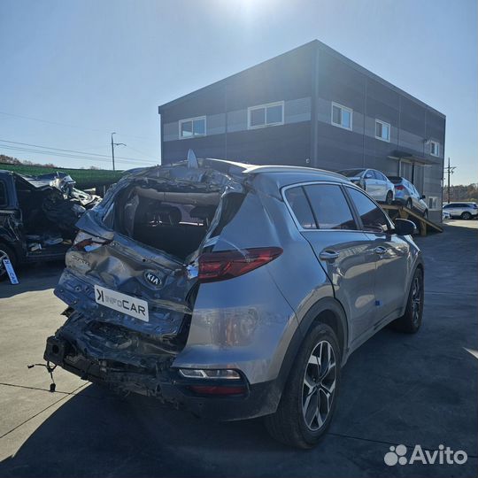 Kia Sportage 2.0 AT, 2020, битый, 59 000 км