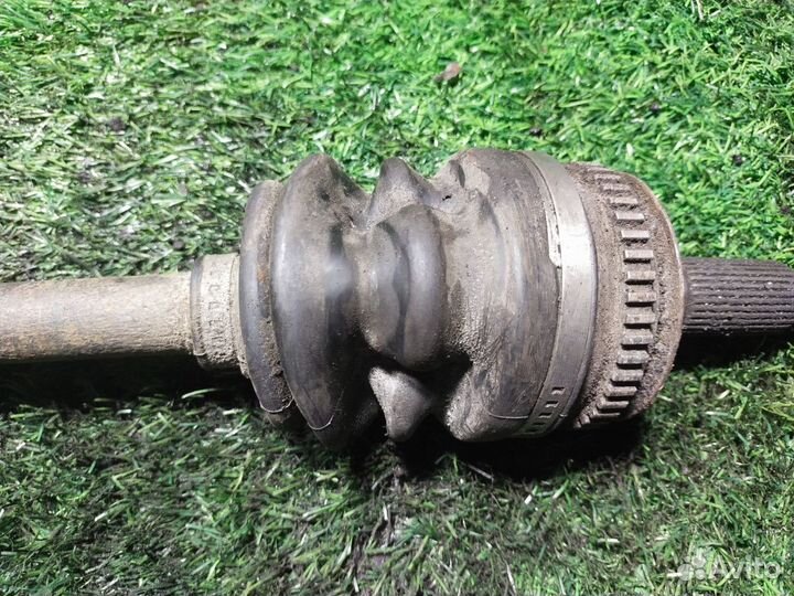 Полуось передняя правая Chevrolet Lacetti J200