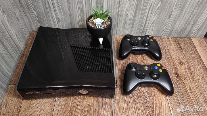 Xbox 360 Freeboot 70игр 2геймпада