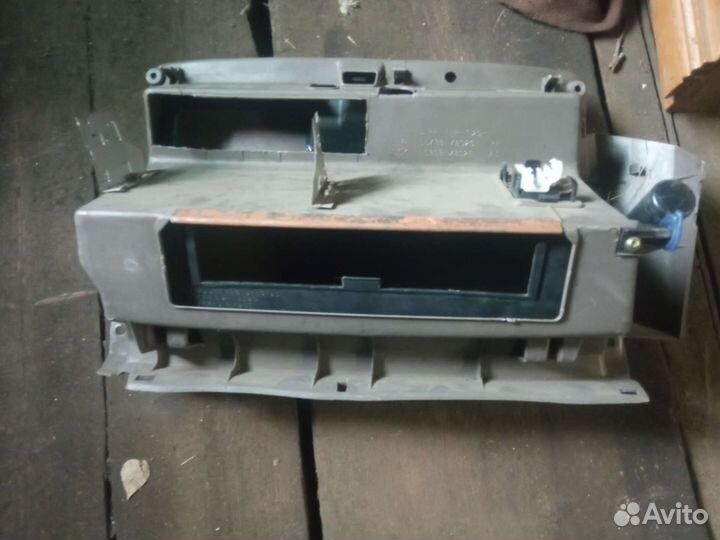 Бардачок toyota harrier