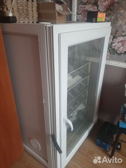 Инкубатор автоматический