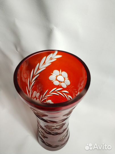 Ваза Красное Рубиновое Стекло СССР Ручная Резьба