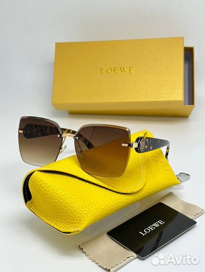 Солнцезащитные очки loewe