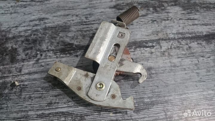 Механизм стояночного тормоза в сборе Mercedes W202