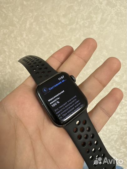 Apple watch se 40mm акб 100%