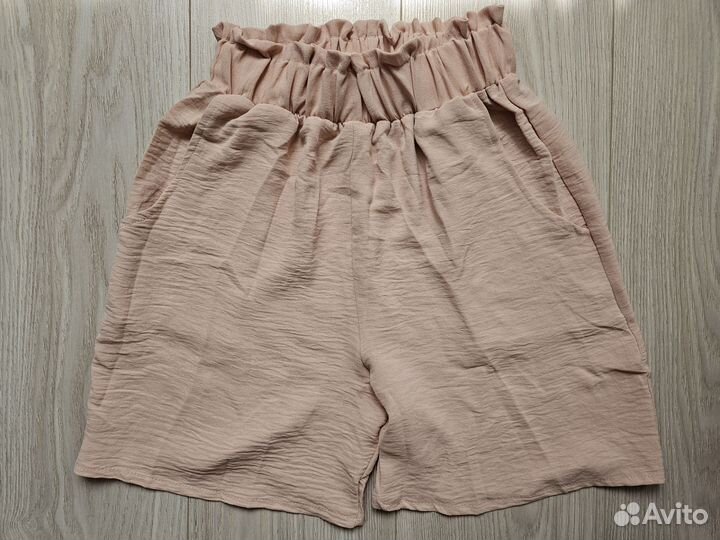 Летний женский костюм с шортами