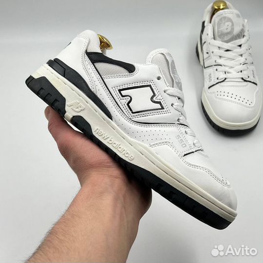 New Balance 550