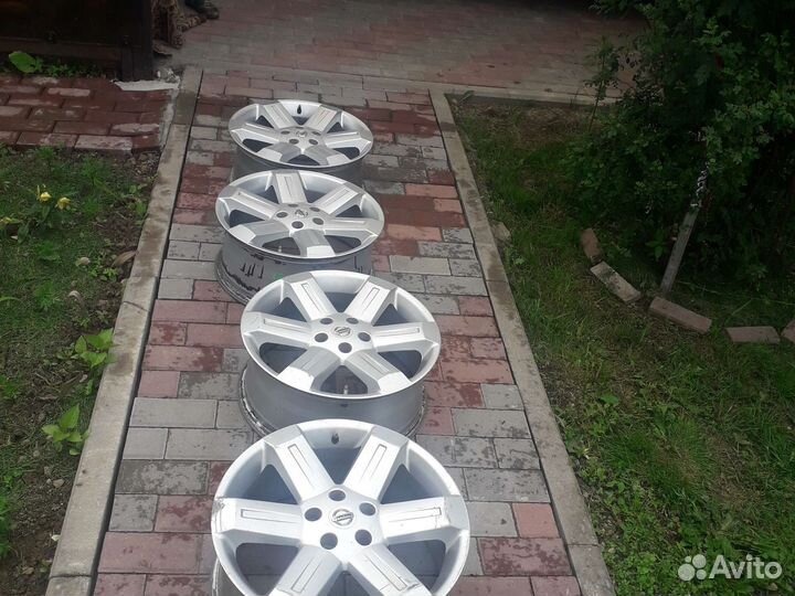 Диски для Nissan Xtrail