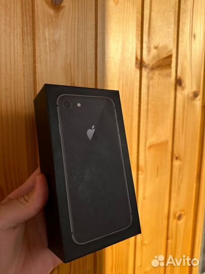 iPhone 8 64gb