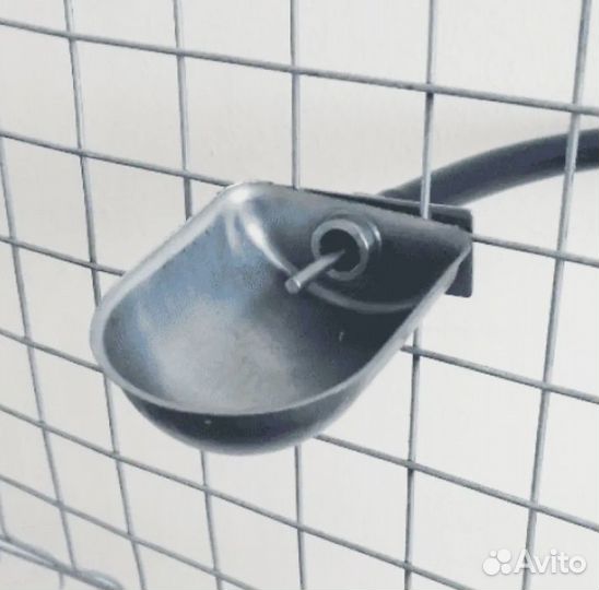 Поилка для кроликов чашечная металл