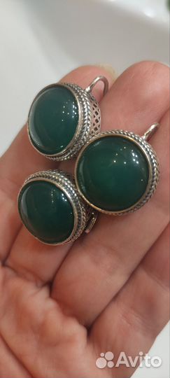 Серебряные серьги и кольцо с хризопразом