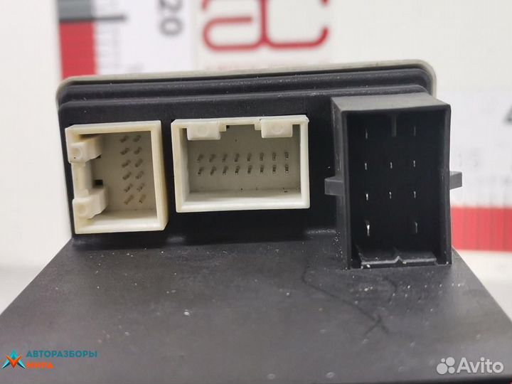 Компрессор центрального замка Audi A3 8L 1997