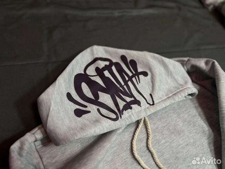 Худи Syna world & Central CEE