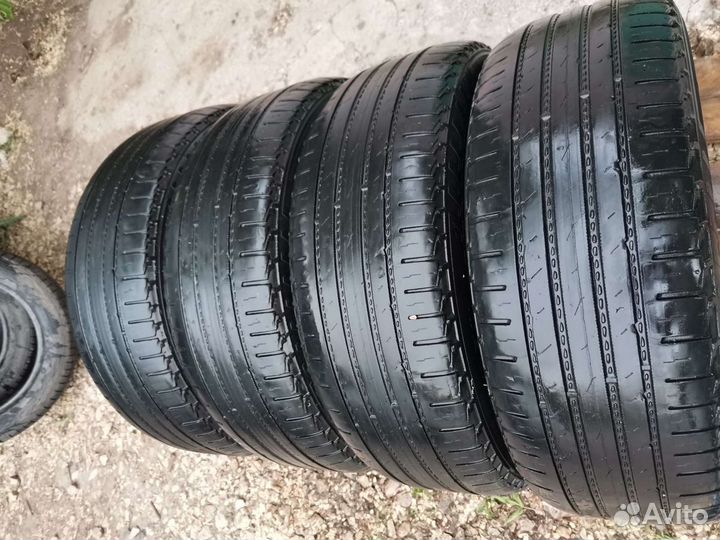 Nokian Tyres Hakka Blue SUV 215/60 R17 98H