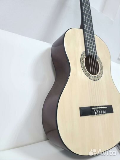 Классическая гитара Fabio FB3910 N
