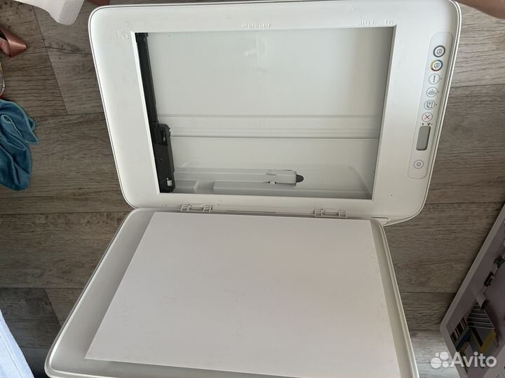 Принтер HP desk JET 2710