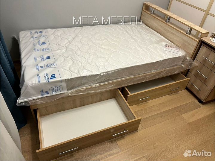Кровать