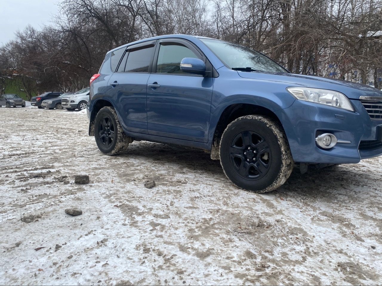 Toyota RAV4: фото владельца