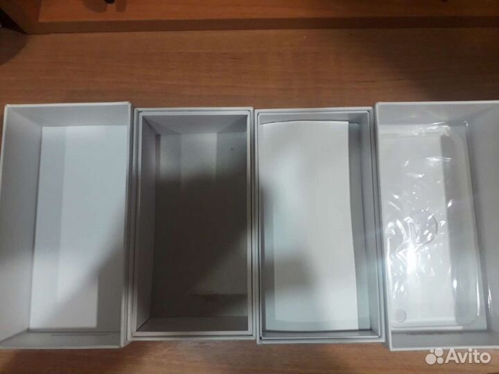 Коробка iPhone 6