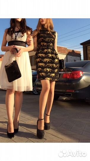 Платье с пантерами