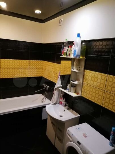 2-к. квартира, 54,5 м², 1/3 эт.