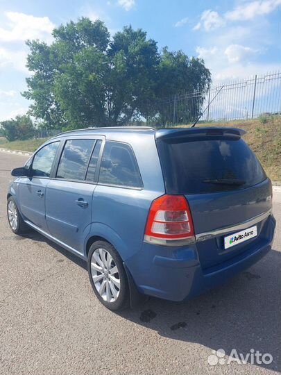 Opel Zafira 1.8 МТ, 2008, 300 000 км