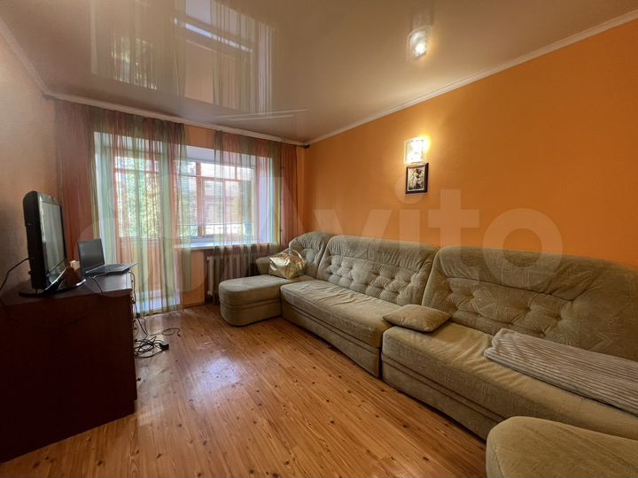 2-к. квартира, 47 м², 3/5 эт.