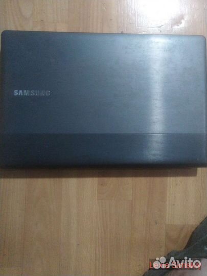 Ноутбук Samsung i5