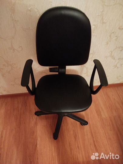 Компьютерное кресло бу