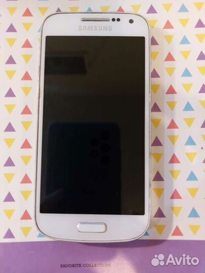 Телефон Samsung S4 mini