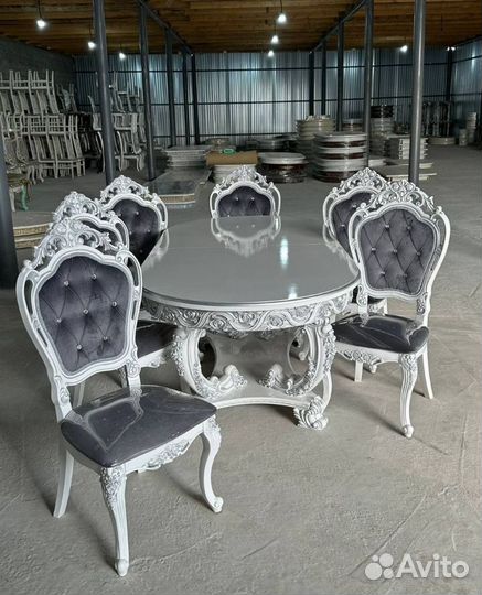 Столы и стулья новые