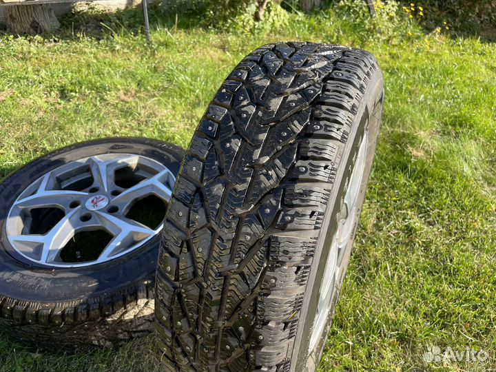 Колеса 215 65 16 зимние рено ниссан