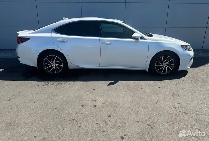 Lexus ES 2.0 AT, 2016, 113 602 км