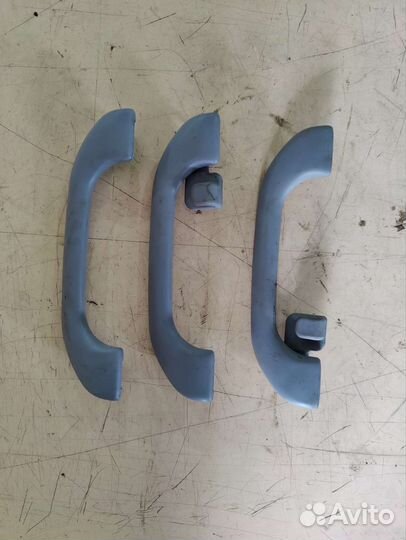 Ручка потолочная mitsubishi lancer 7